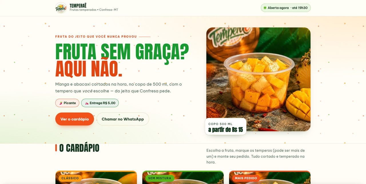 Página inicial do site da Temperaê, frutas temperadas, com foto do copo de frutas e chamada para o cardápio